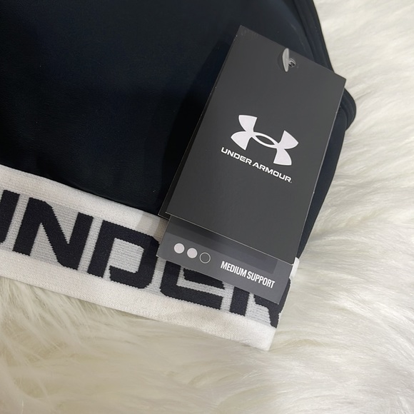 🔥Last One🔥🖤UNDER ARMOUR CROSSBACK MID SPORTS BRA - Picture 5 of 5